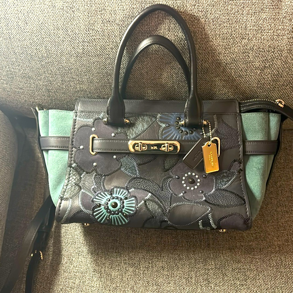 Coach bag with leather and suede